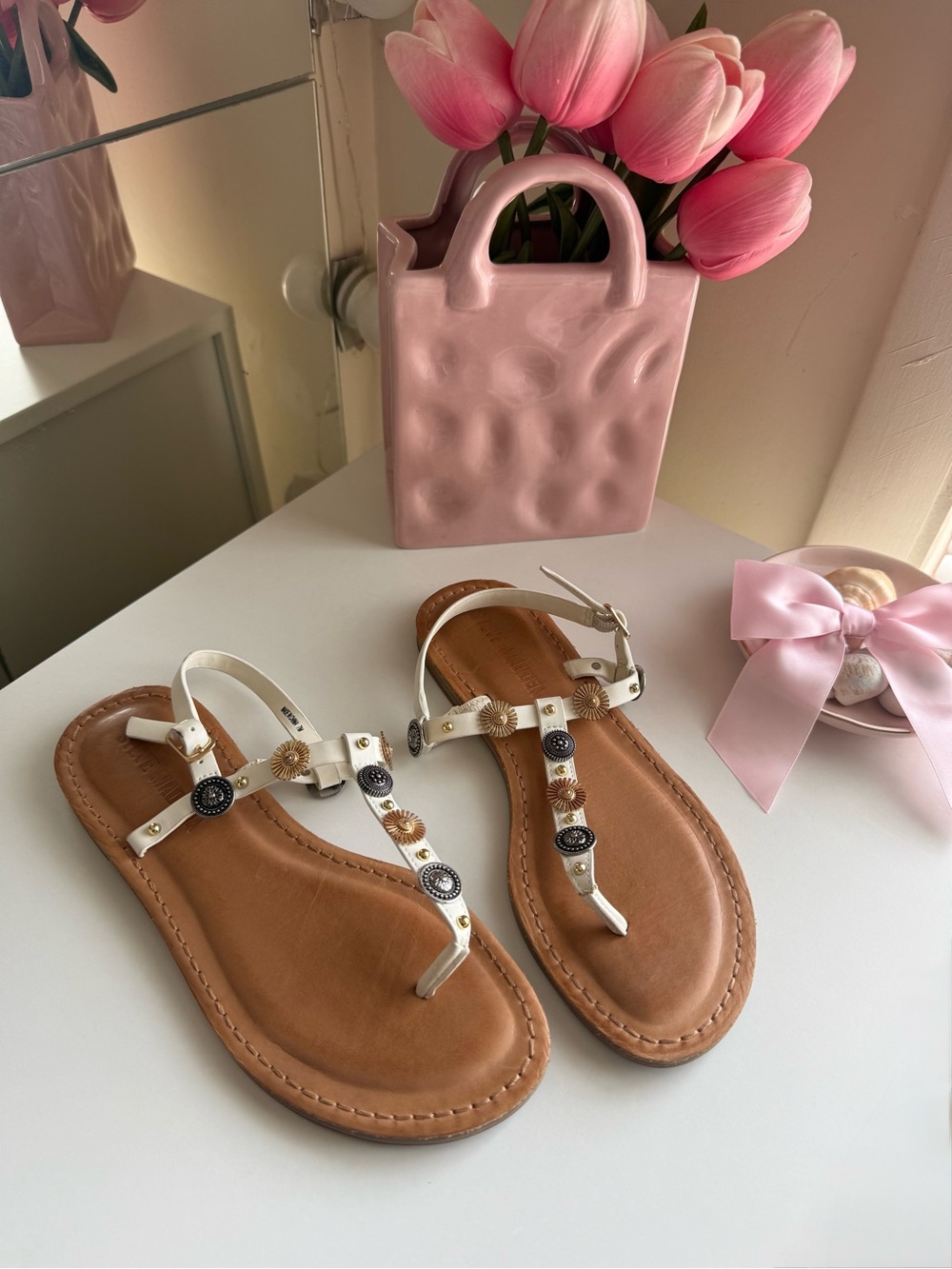 Steve Madden T-strap sandals